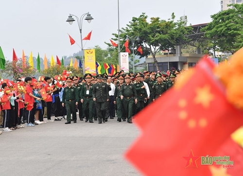 Hôm nay (11-4), Giao lưu hữu nghị quốc phòng biên giới Việt Nam - Trung Quốc lần thứ 8 chính thức bắt đầu